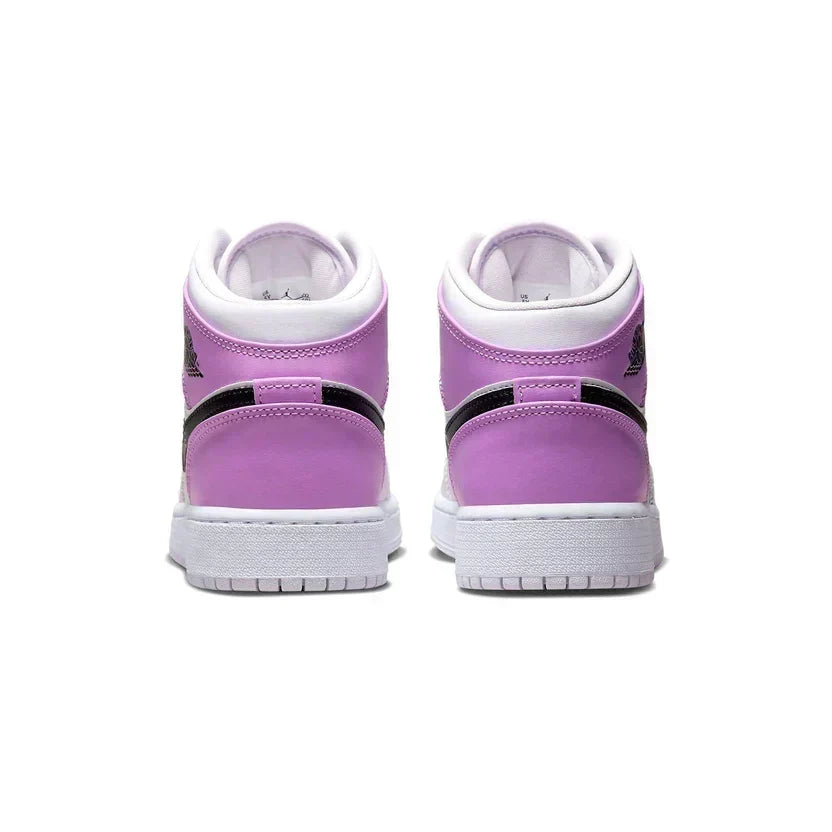 Air Jordan 1 Mid 'Barely Grape'