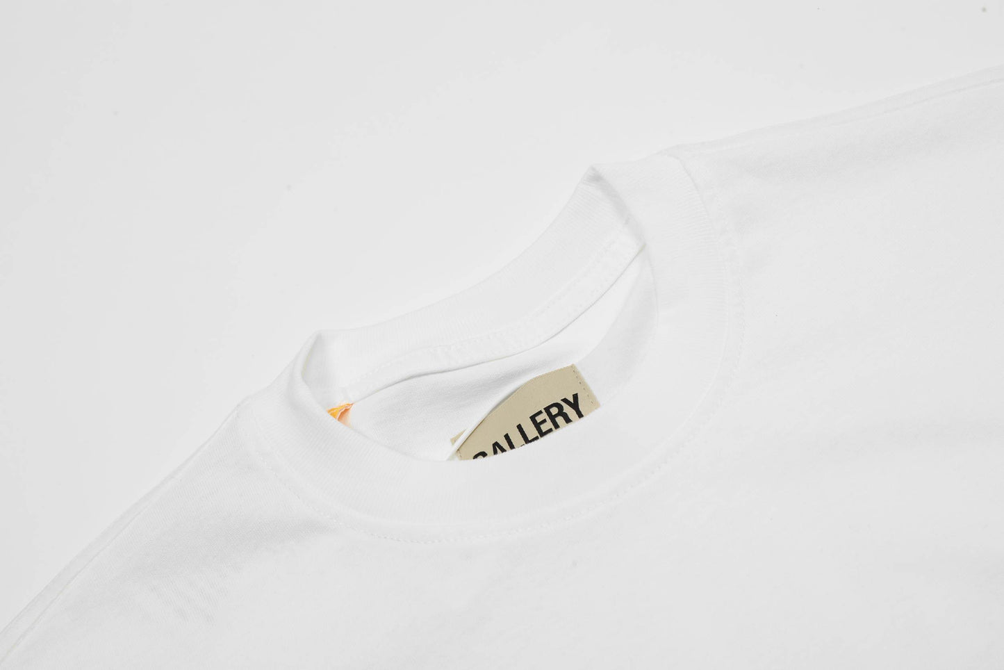 GALLERY DEPT New T-shirt D11
