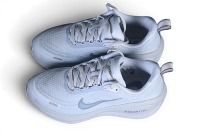 Nike Vomero Plus Road Running Shoes - White / Blue Grey
